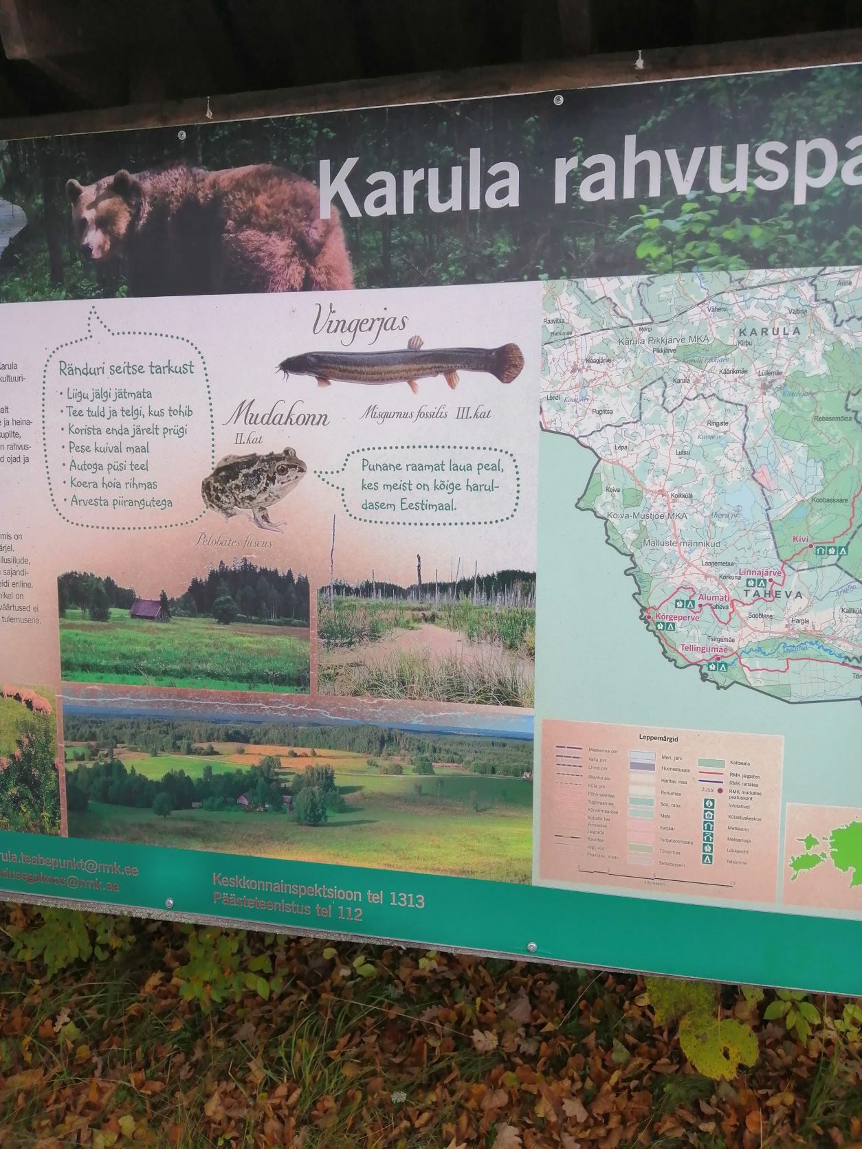 Panneau du parc national de Karula en Estonie.